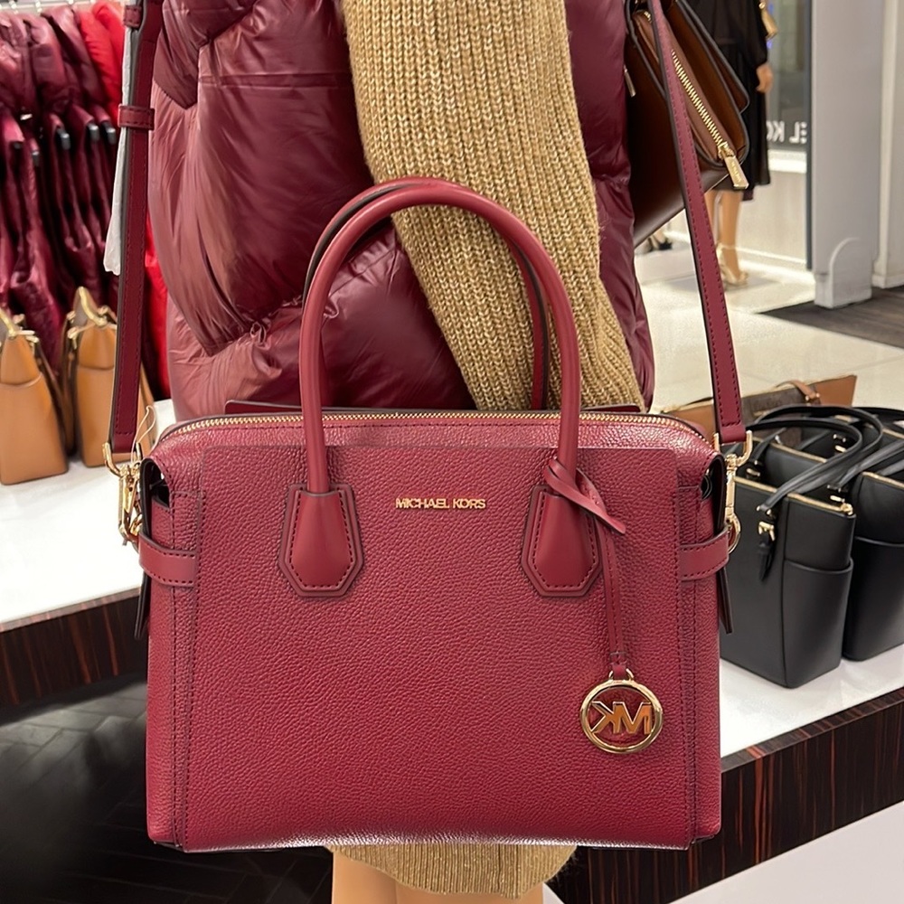 MICHAEL KORS
Mercer Medium Two-Tone Pebbled Leather Belted Satchel
Mulberry - Picture 5 of 16